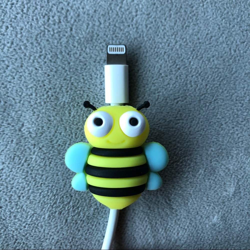 3/$25 ~ Bee Cord Protector ~ Brand New!